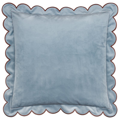 Lil Scallop Square Cushion