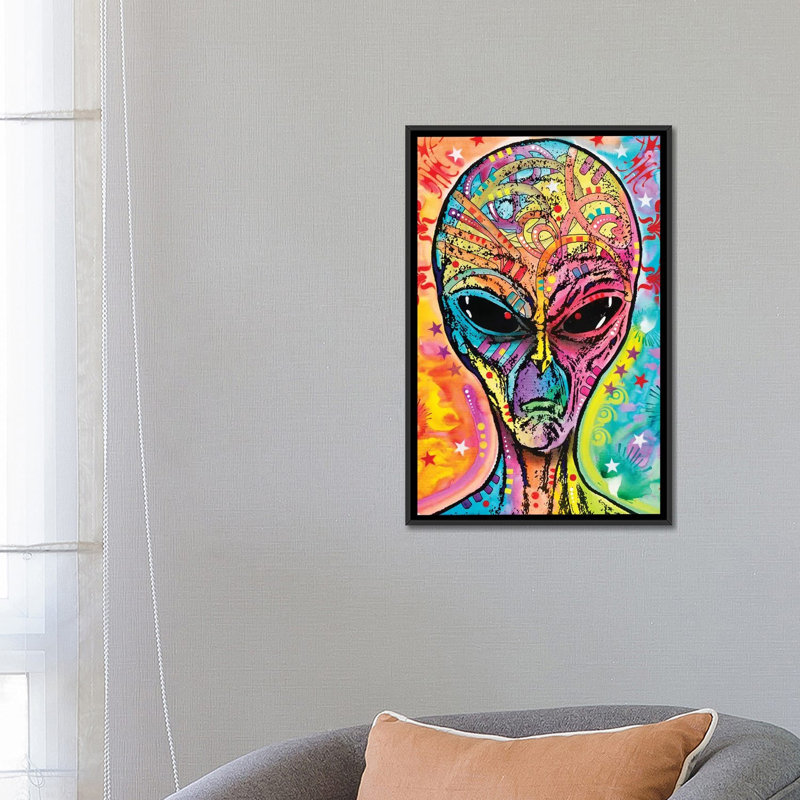 «Alien - Far Out», impression sur toile, H 26 po x l 18 po x P 1,5 po, Toile encadrée noire, Pas de tapis
