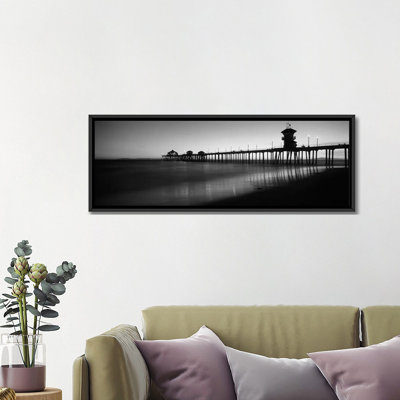 " Pier In The Sea, Huntington Beach Pier, Huntington Beach, Orange County, California, USA " by Panoramic Images