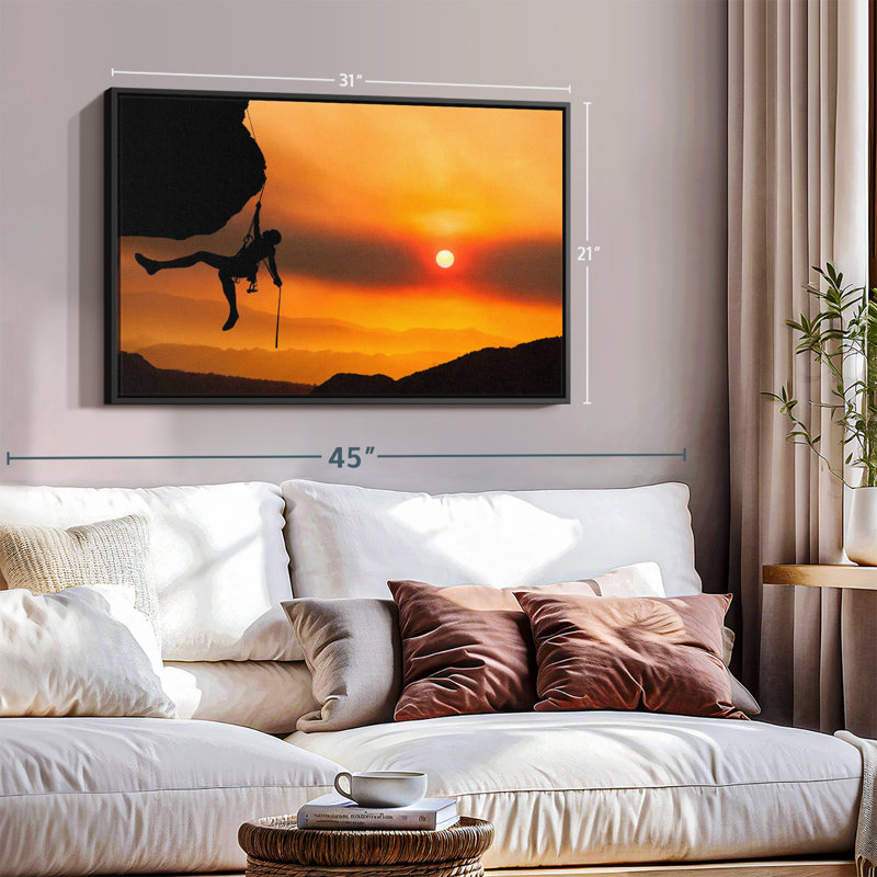 «Climber Against Pretty Sky», reproduction sur toile, H 21 po x l 31 po