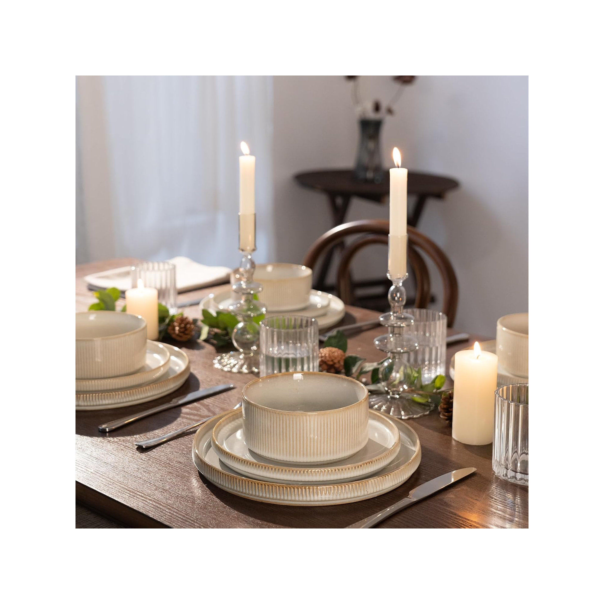 Stoneware Dinnerware Set, Service for 4, Cappuccino White