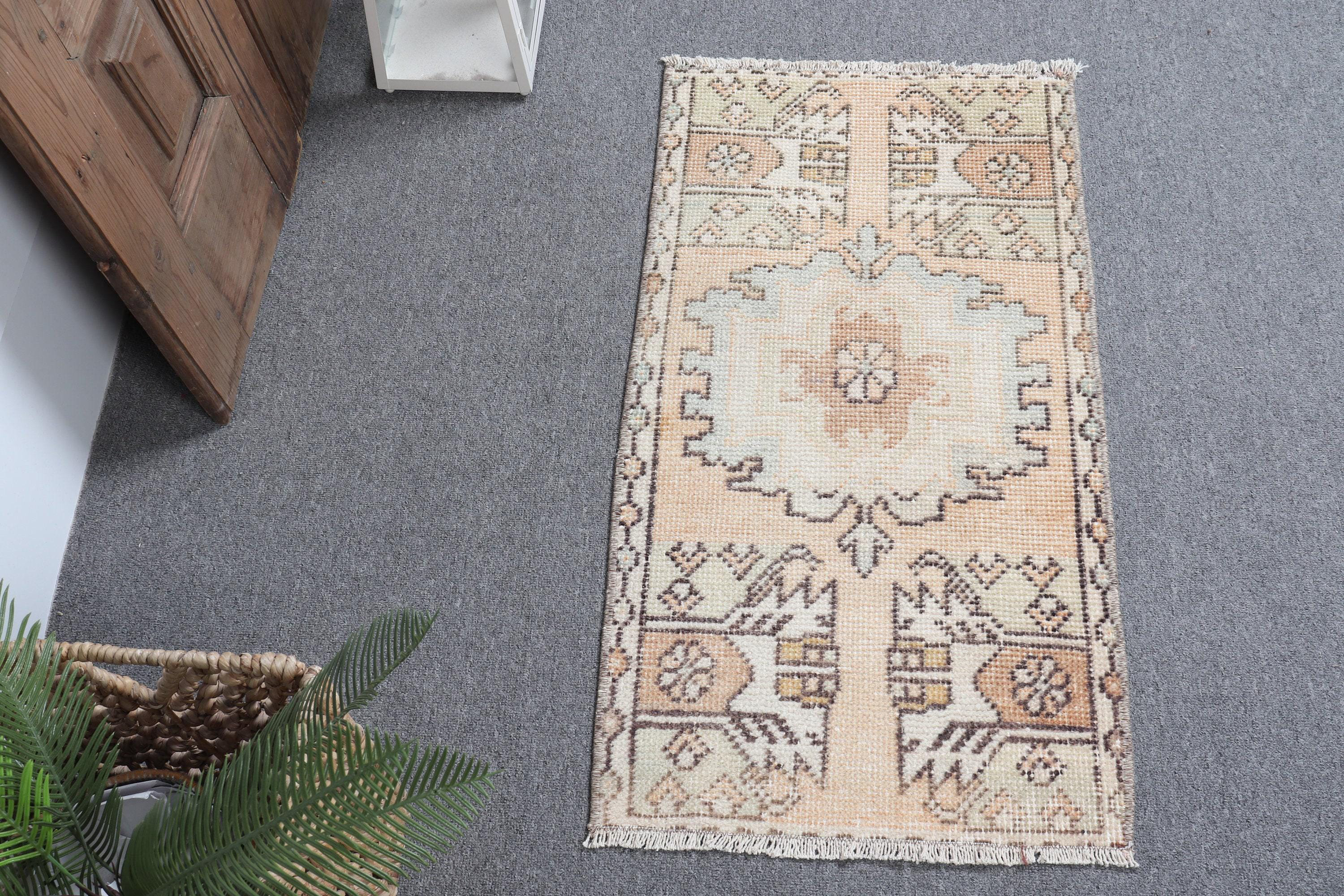 Charlton Home® Beige Vintage Turkish Oushak Small Rug for Bathroom ...