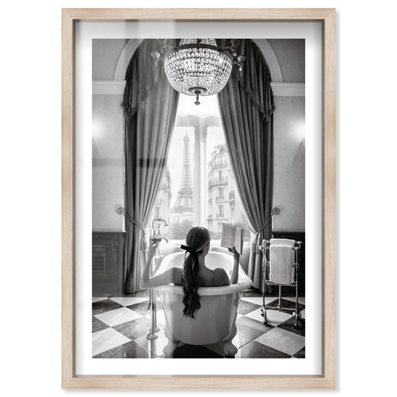 Décoration murale "Her prive I" Shadowbox Print Glam par Notoriart, cadre blond, 37 x 55, H 55 po x l 37 po, Cadre blond