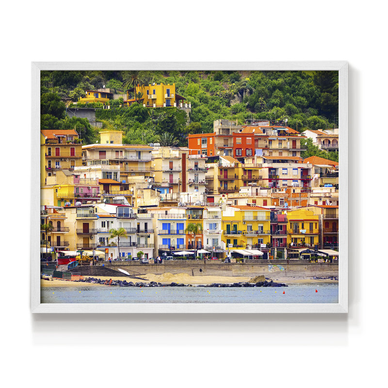 Village de plage italien - reproduction encadrée - réaménageable, H 22 po x l 28 po, Blanc