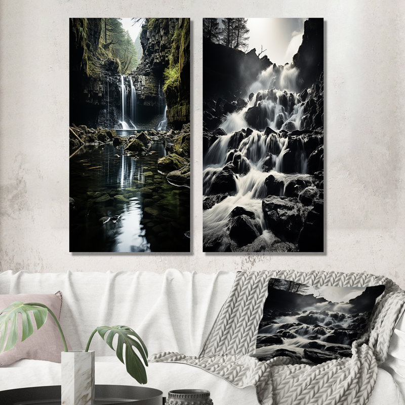 «Grey Green Waterfall Cascading Reflections», 2 pièces, H 40 po x l 40 po, Toile tendue