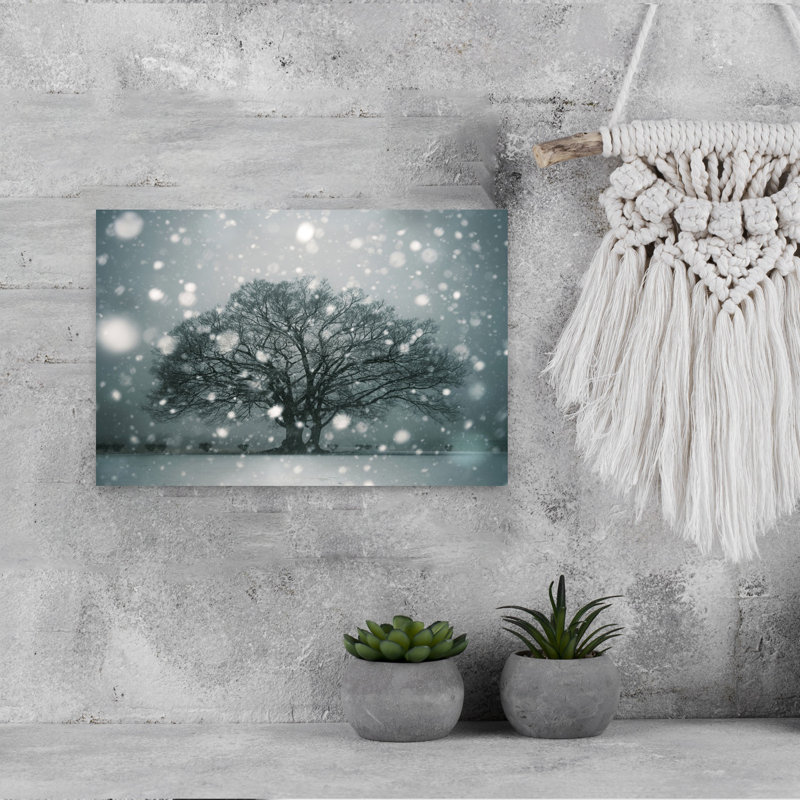 Art mural contemporain abstrait «A Tree Breathing In The Snow», H 18 po x l 12 po