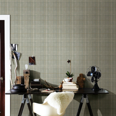 Bernabe Plaid Roll