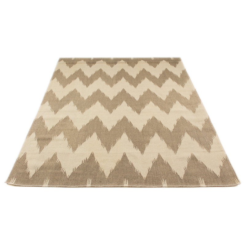Trainor Chevron Hand Woven Area Rug, Rectangle 200 x 290cm