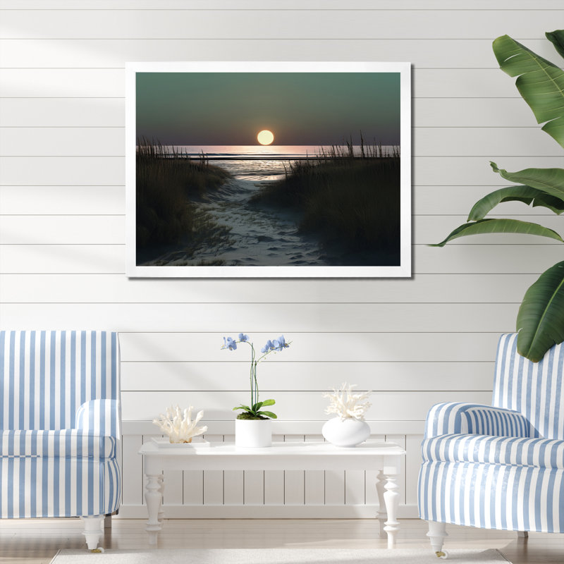 Pleine lune se levant à travers l'herbe de la plage I sur toile, Cadre simple blanc, H 16 po x l 32 po x P 1 po
