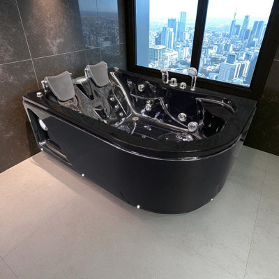 Baignoire tourbillon de coin 67 po. X 45 po. 2 personnes avec chauffeur et 15 jets.