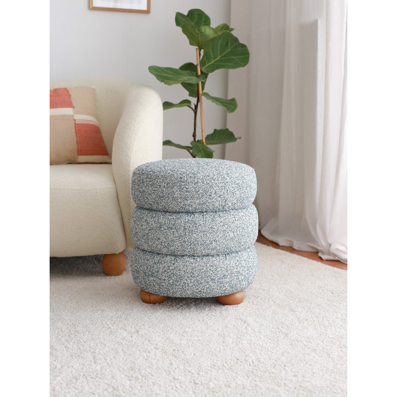 Pouf