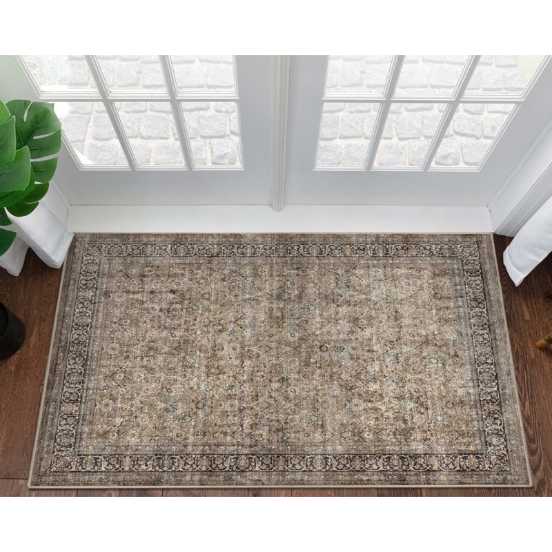 Tapis oriental vert Ervin Delphine, Rectangle 3 pi 11 po x 5 pi 3 po