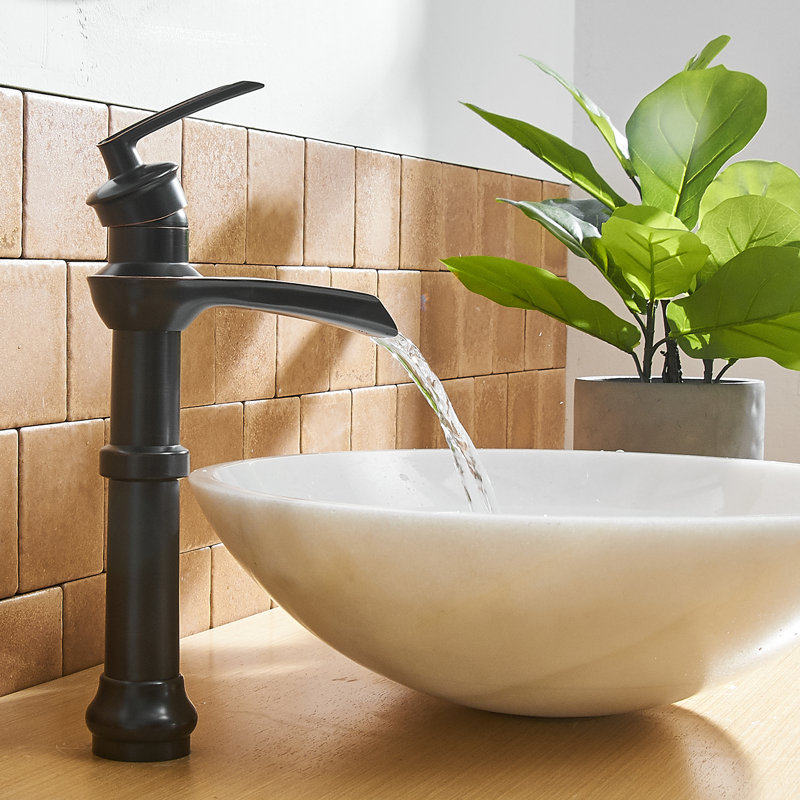 Single-Hole Single-handle Bathroom Faucet with Drain Assembly, Oil Rubbed Bronze