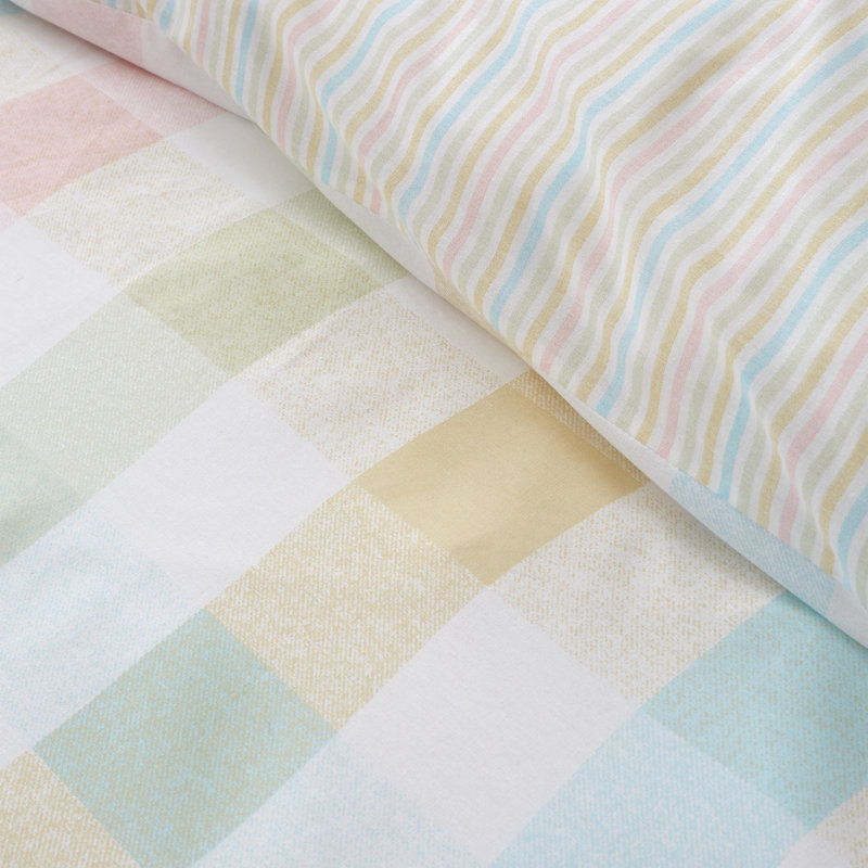 Spring Check Reversible Duvet Cover Set, Double Duvet Cover + 2 Standard Pillowcases