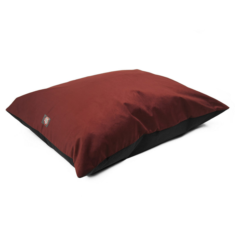 Villa Polyester Pet Bed, Medium (35" W x 28" D x 7" H, Red