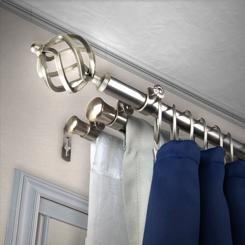 Tringle à rideaux réglable triple Kelwynne, De 28 po à 48 po de largeur, Nickel satiné
