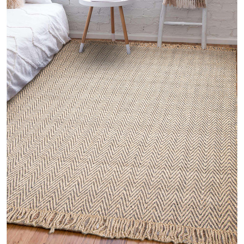 Tapis beige Sienna 7 pi 0 po x 7 pi 5 po