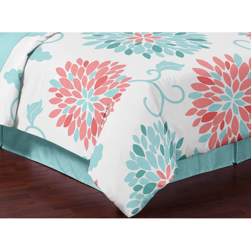 Full White Microfiber Reversible Kids Comforter Set