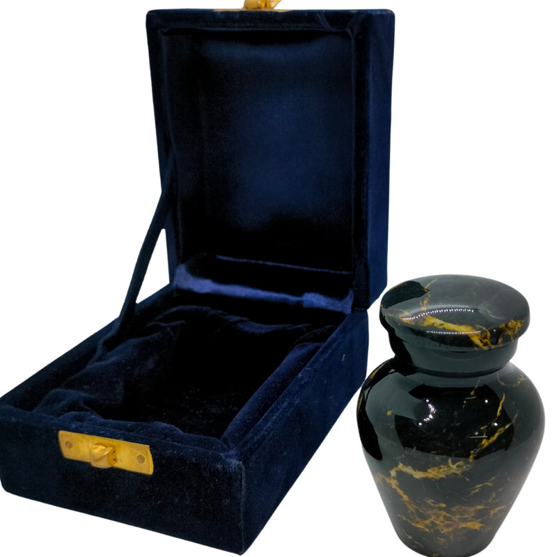 Keepsake Runfried, Noir / or