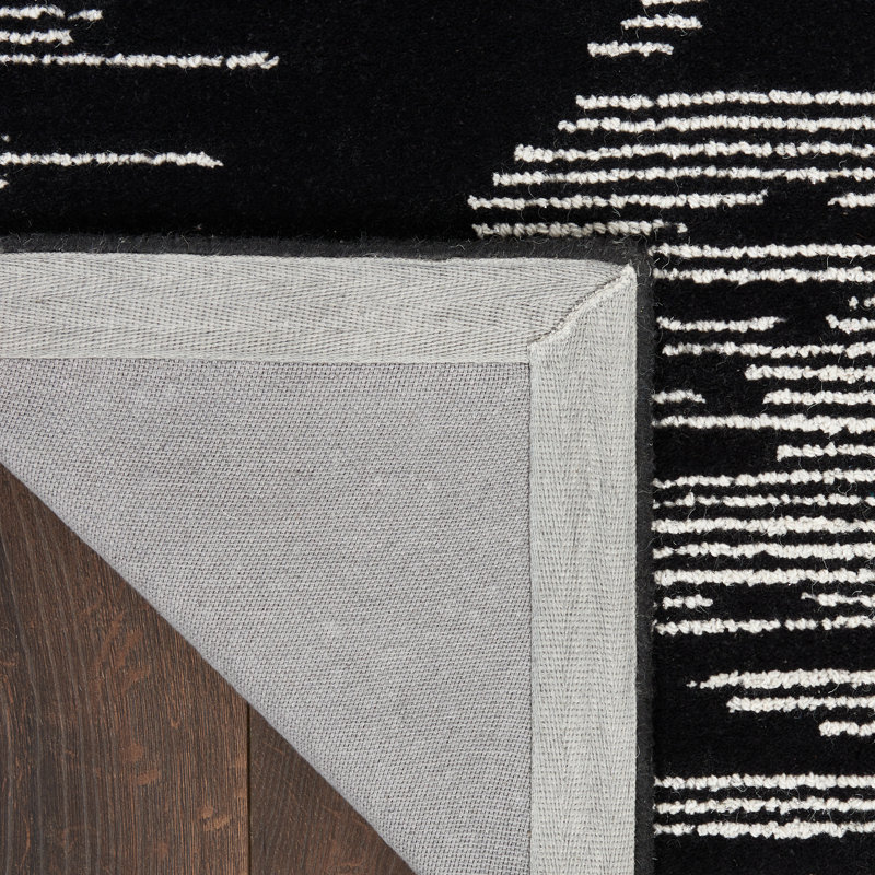 Abstract Area Rug in Black/Ivory, Rectangle 7'9" x 9'9"