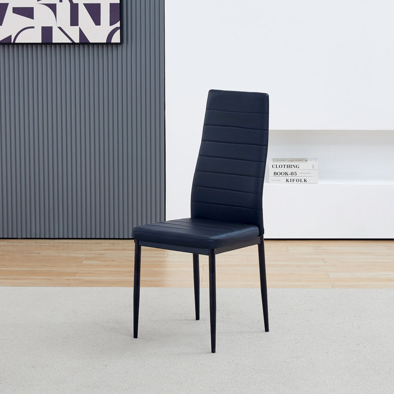 Nahomie 4 - Person Dining Set