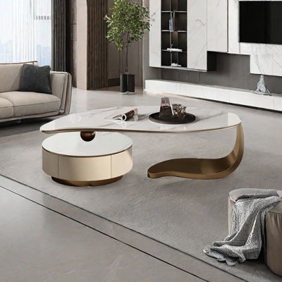 Table roche en forme de feuille