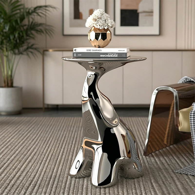Objet de décoration en acier argenté, Argent
