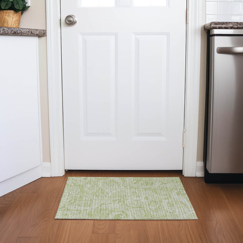 Nayelin Washable Paisley Indoor / Outdoor Rug, Rectangle 1'8" x 2'6"