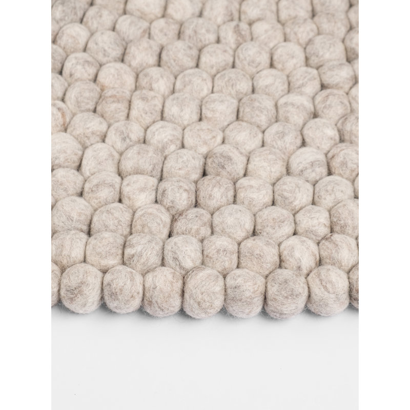 Béla Solid Colour Wool Hand Woven Area Rug, Approximately 120cm
