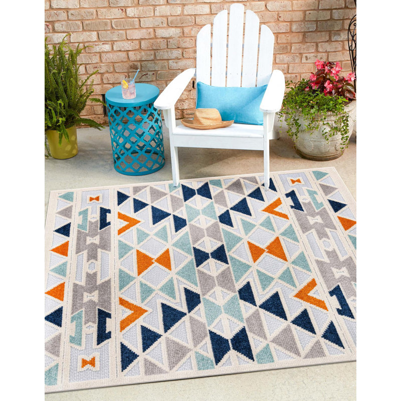 Tapis intérieur / extérieur pour enfants Aceves, Carré 7 pi 10 po