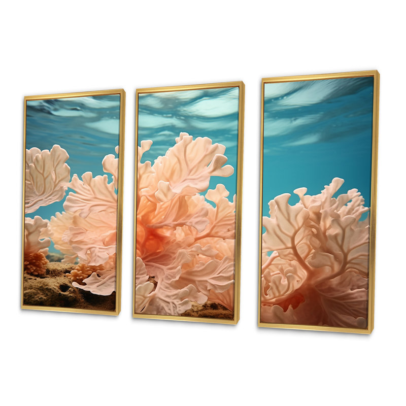 «Peach Coral Expression - Coastal Coral Under Water», ensemble d'art sur toile, Cadre flottant doré