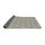 Tapis jaune/bleu/rose à motifs-577689036