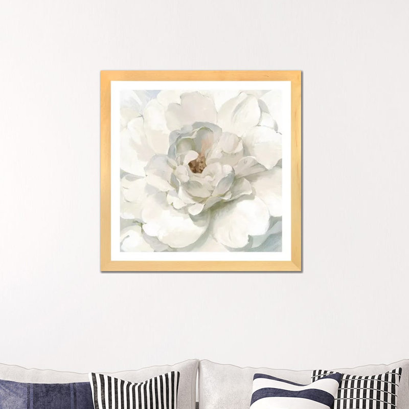 Neutre pivoine par Danhui Nai - impression, Blanc, H 24 po x l 24 po x p 1 po, Toile avec cadre en bois beige