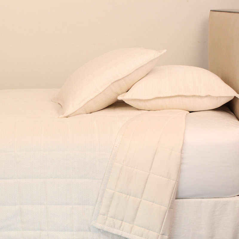 Key West Coverlet, King Coverlet + 5 Shams + 2 Throw Pillows