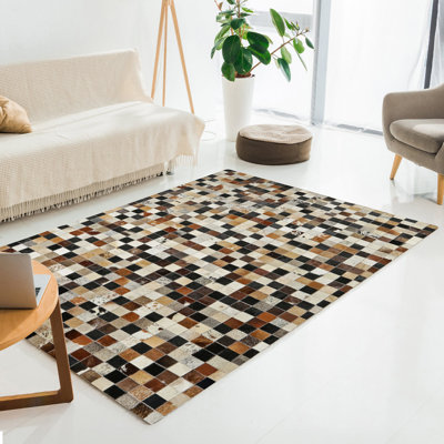 Tapis multicolore carré en patchwork de cuir de vache, tapis moderne