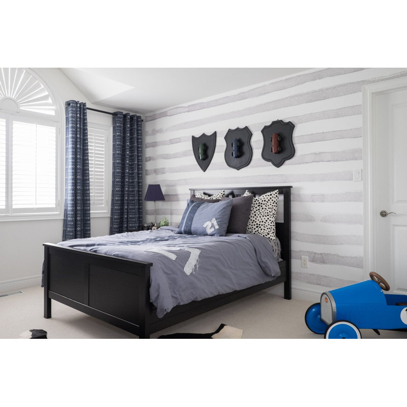 Striped Wallpaper, Pre-Pasted