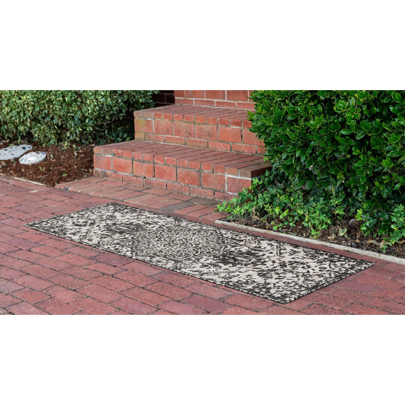 Amada Dubai Indoor/Outdoor Rug, Runner 2' x 6'1"