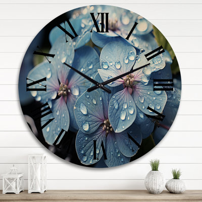 Horloge murale surdimensionnée en bois
