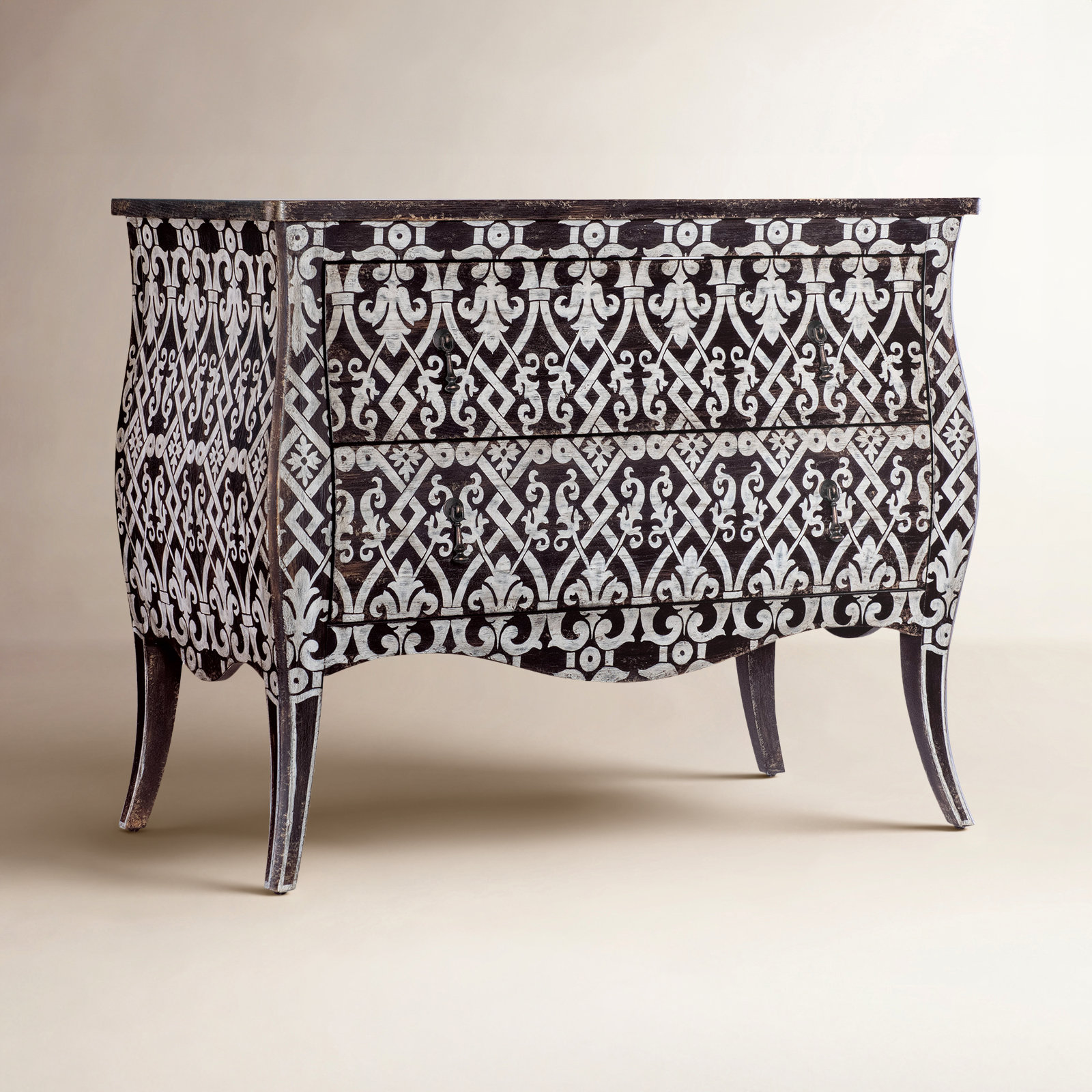 Alcy Accent Chest