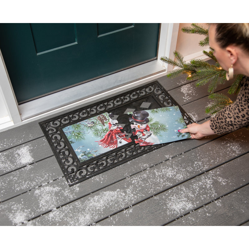 Tapis d'extérieur antidérapant 22 po x 10 po Snowman Snuggles Sassafras