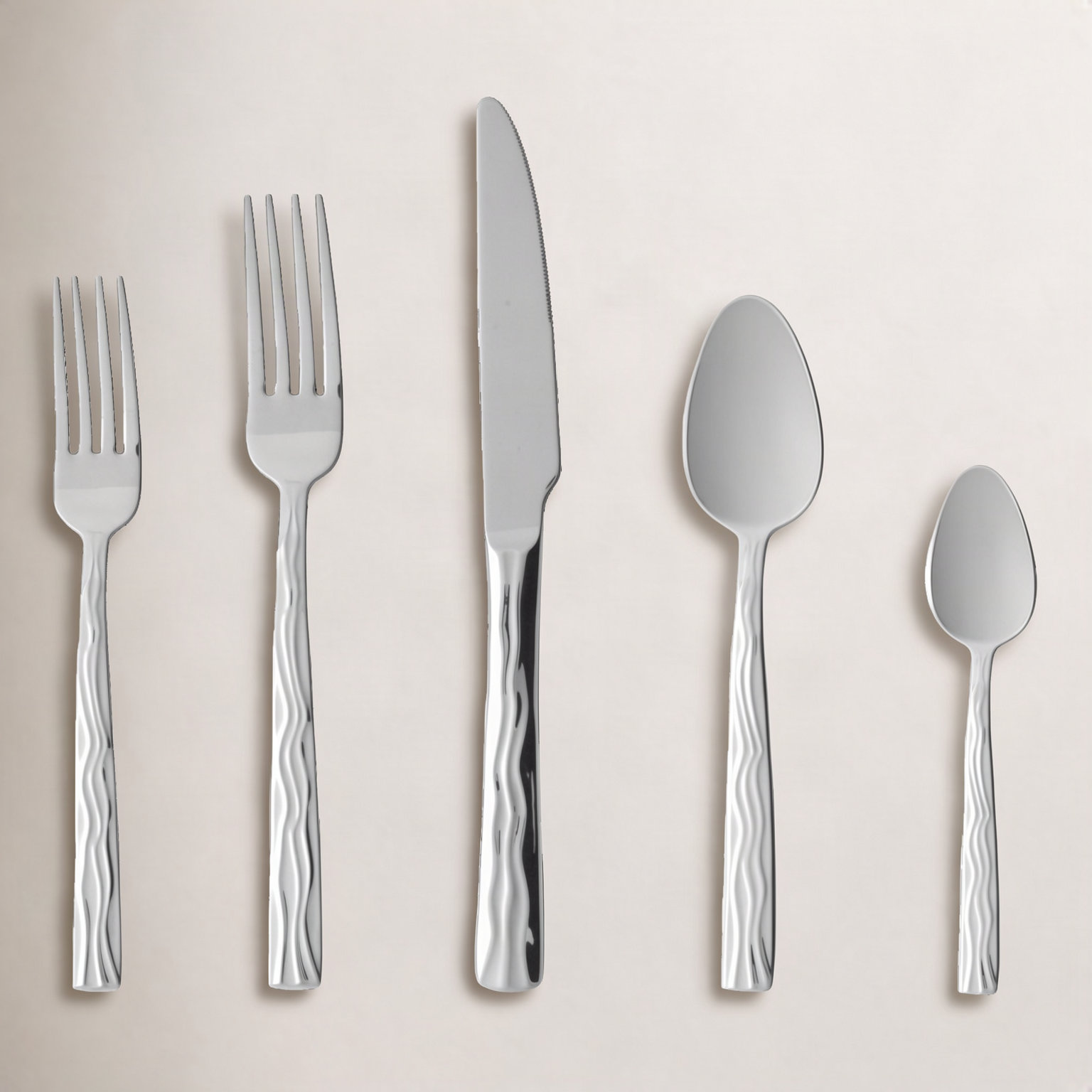 Dorada Stainless Steel Flatware Set - Service for 4