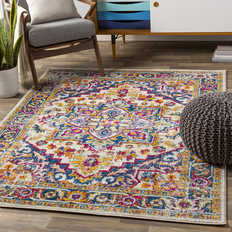 Woodell Oriental Indoor Rug, Rectangle 5'3" x 7'3"