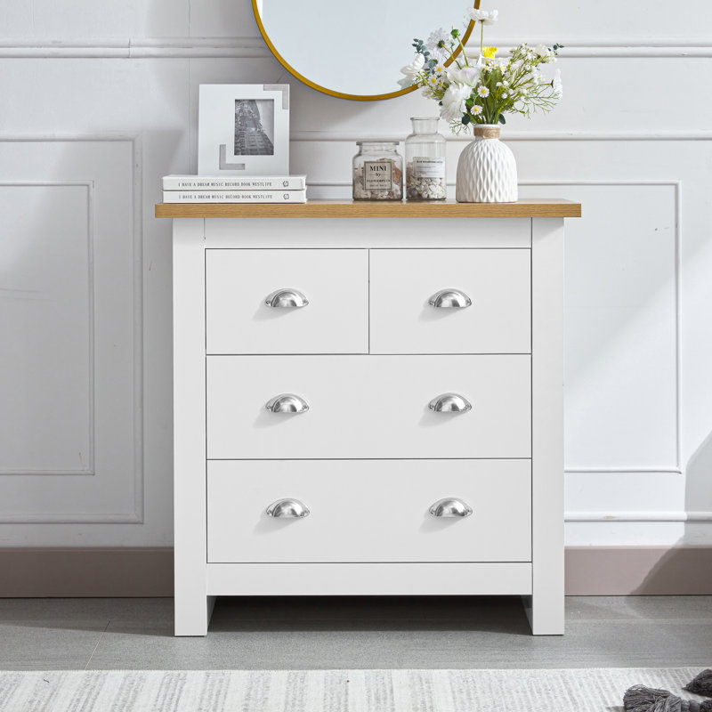 Baeli 3 Piece Bedroom Set, White