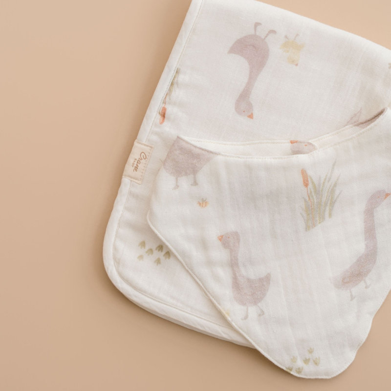 3-pc. Goose Bib Set