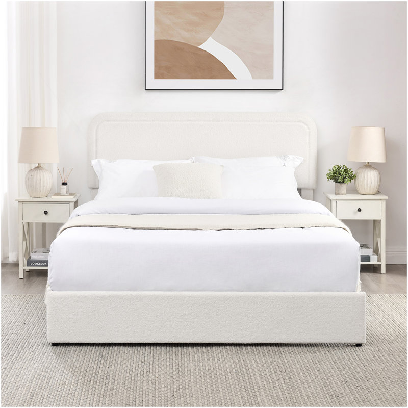 Grand lit plateforme tapissier Livcle Ivory Boucle