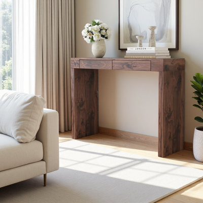 Un choix pratique pour la décoration intérieure moderne. Le placage à texture de grain de bois noyer, équipé de tiroirs doubles, peut être utilisé comme comptoir de bar