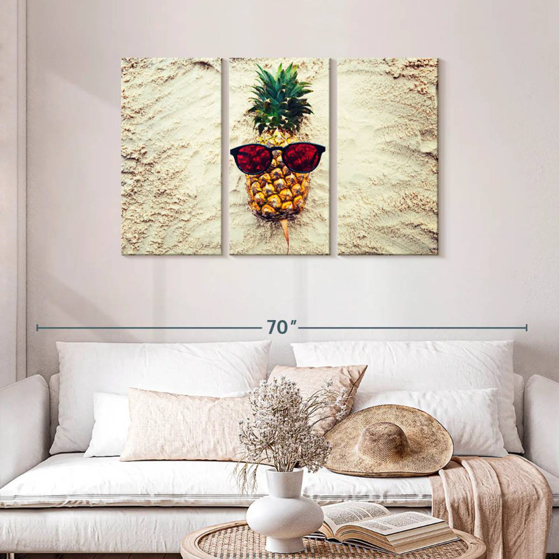 Yarlin Cool Sandy Pineapple, 28" H x 45" W