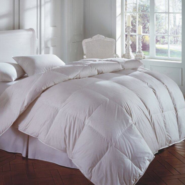 Comfort Classics 3M Thinsulate Down Alternative Comforter, Level 3