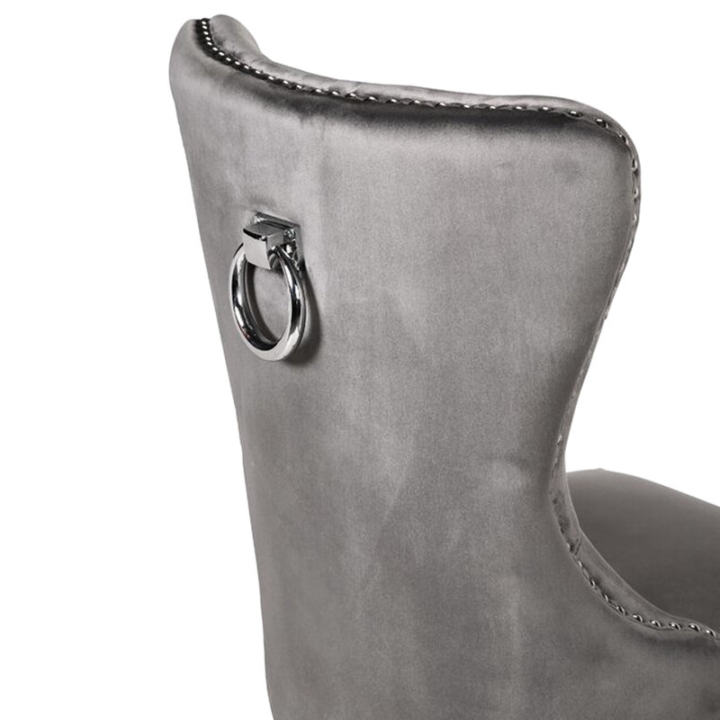 Chaise de style transitionnel avec velours gris foncé et pieds décoratifs en acier inoxydable - Rembourrage en bois massif