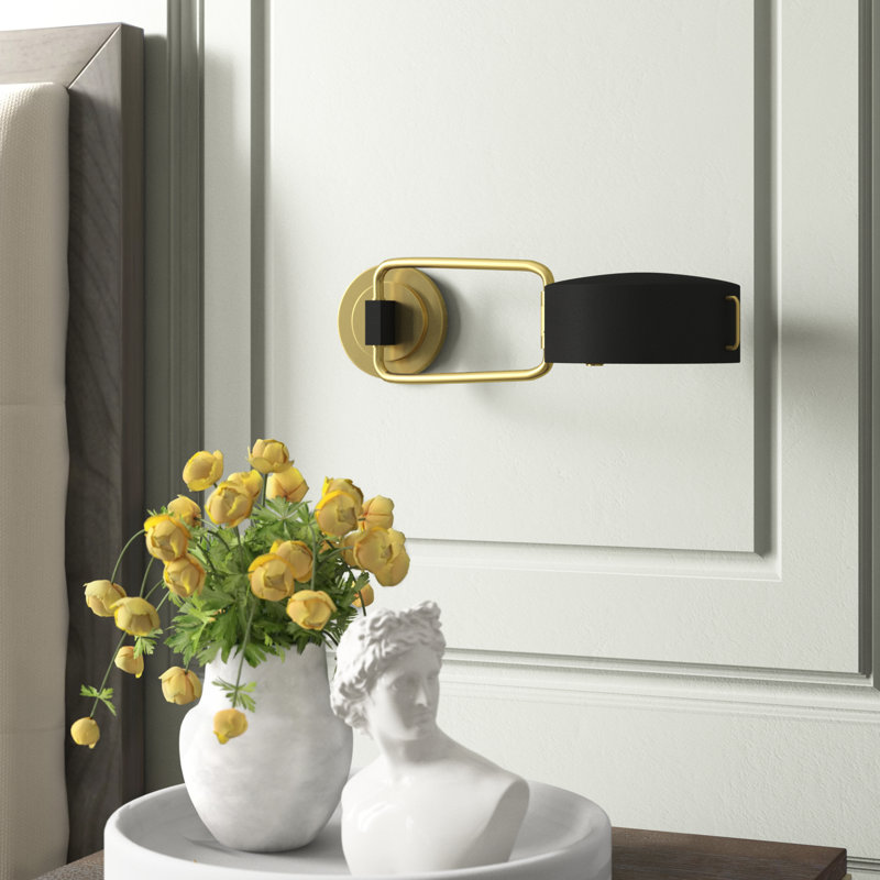 Simon 1 - Light Swing Arm, Modern Brass